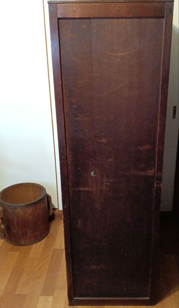 繊細な水屋　和箪笥　キャビネット