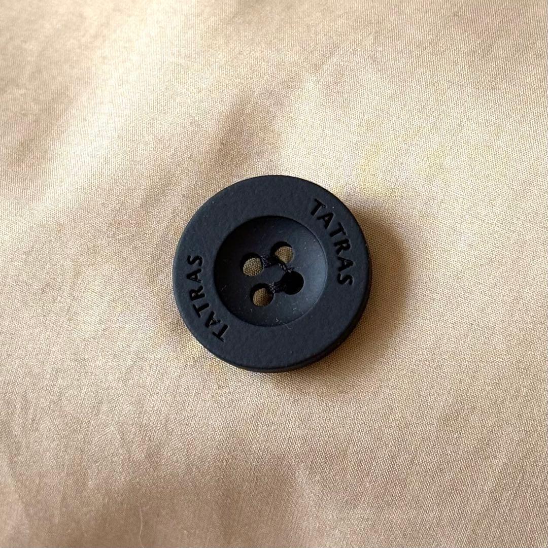 近年 TATRAS タトラス DEMOFANE トレンチコート ベルト ベージュ