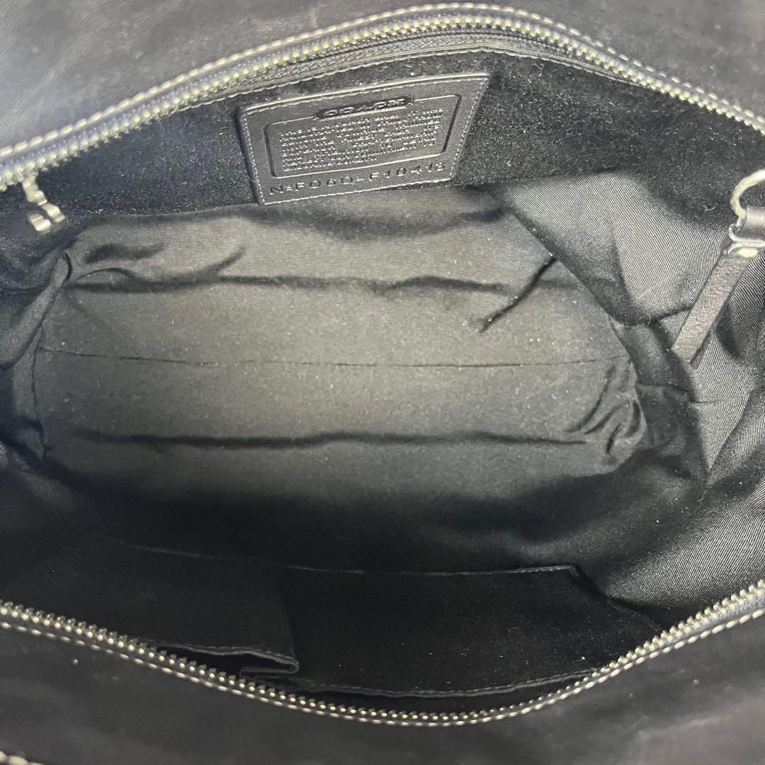 【未使用級】COACH トートバッグ ロゴ型押しターンロック無地レザー