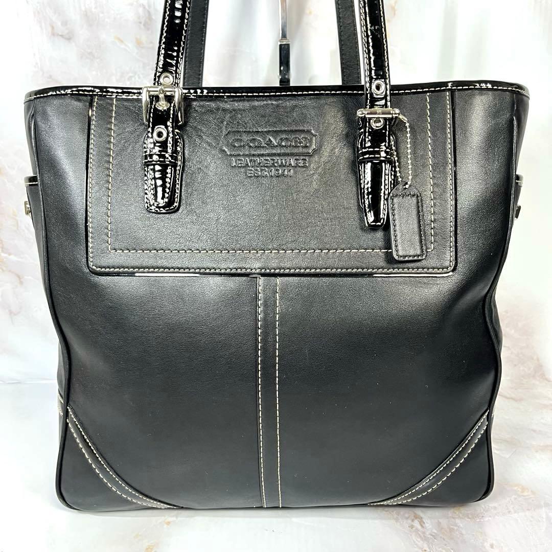 【未使用級】COACH トートバッグ ロゴ型押しターンロック無地レザー
