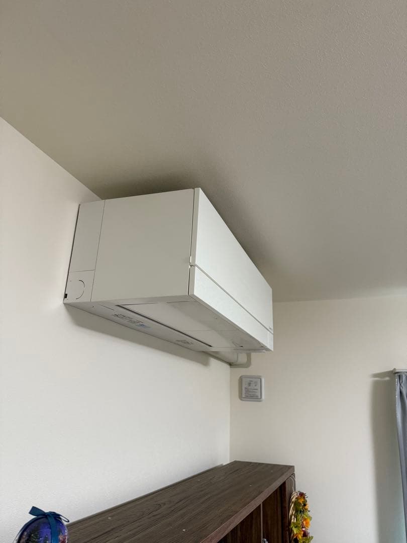 ズバ暖MSZ-VXV5620S-W 寒冷地エアコン　中古