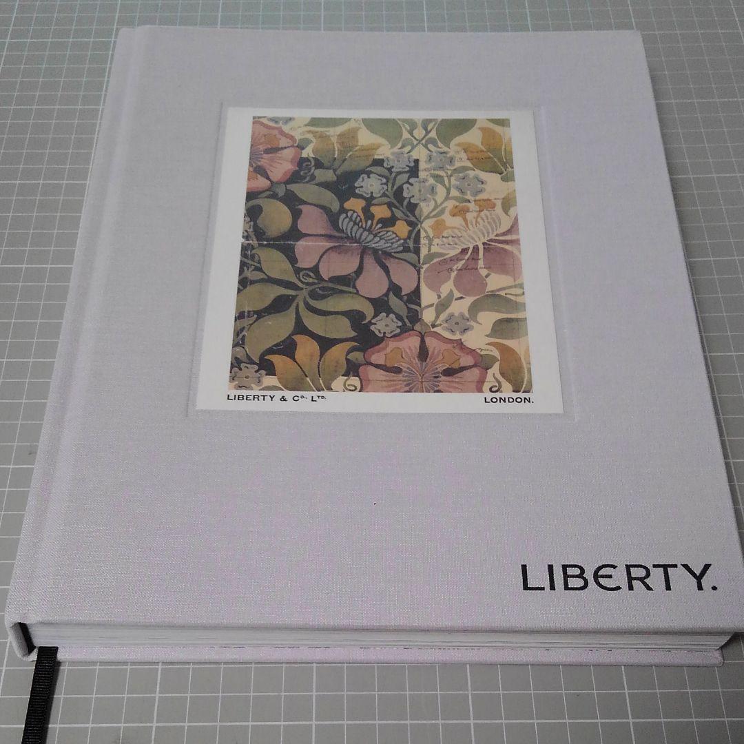 LIBERTY.　THE ACHIEVIST'S　EDIT