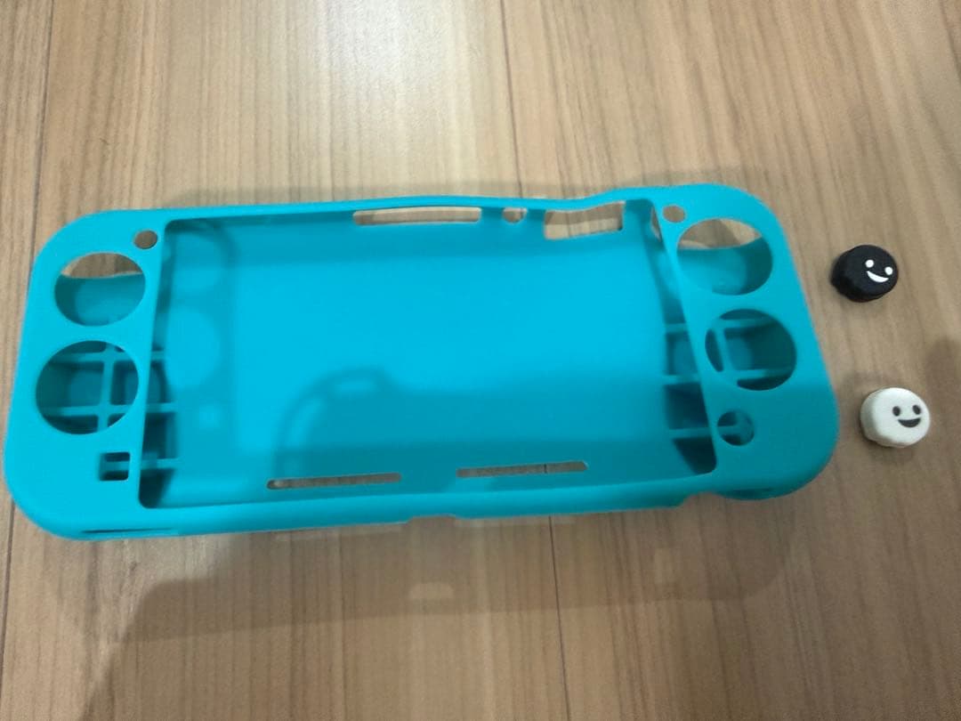NintendoSwitch Light ブルー ケース付き