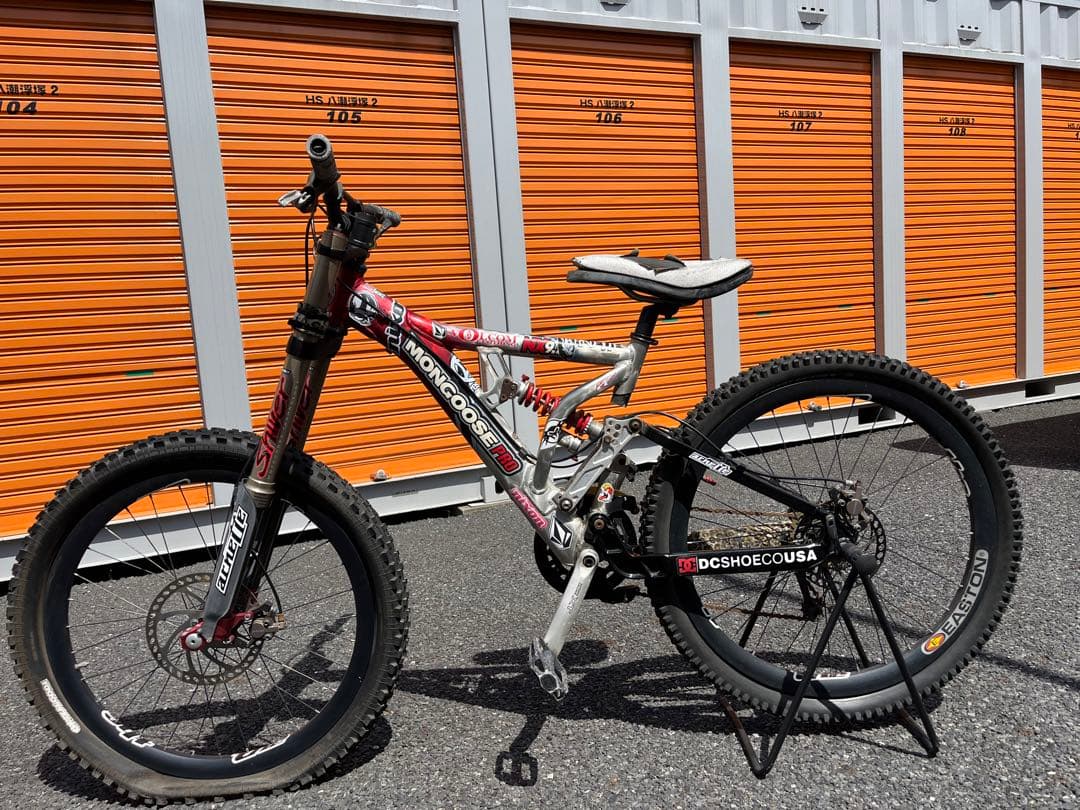 ダウンヒルバイク　MON PRO NX 9.5