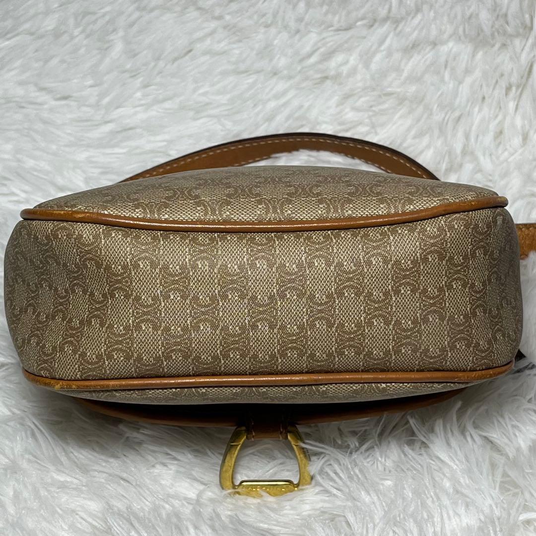 希少 CELINE セリーヌ マカダム ショルダーバッグ ベージュ×ブラウン