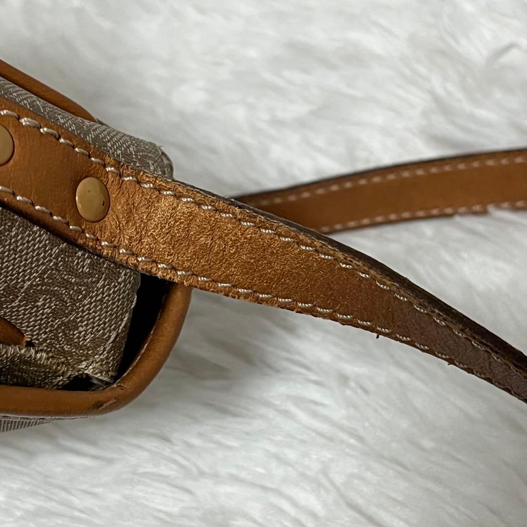 希少 CELINE セリーヌ マカダム ショルダーバッグ ベージュ×ブラウン