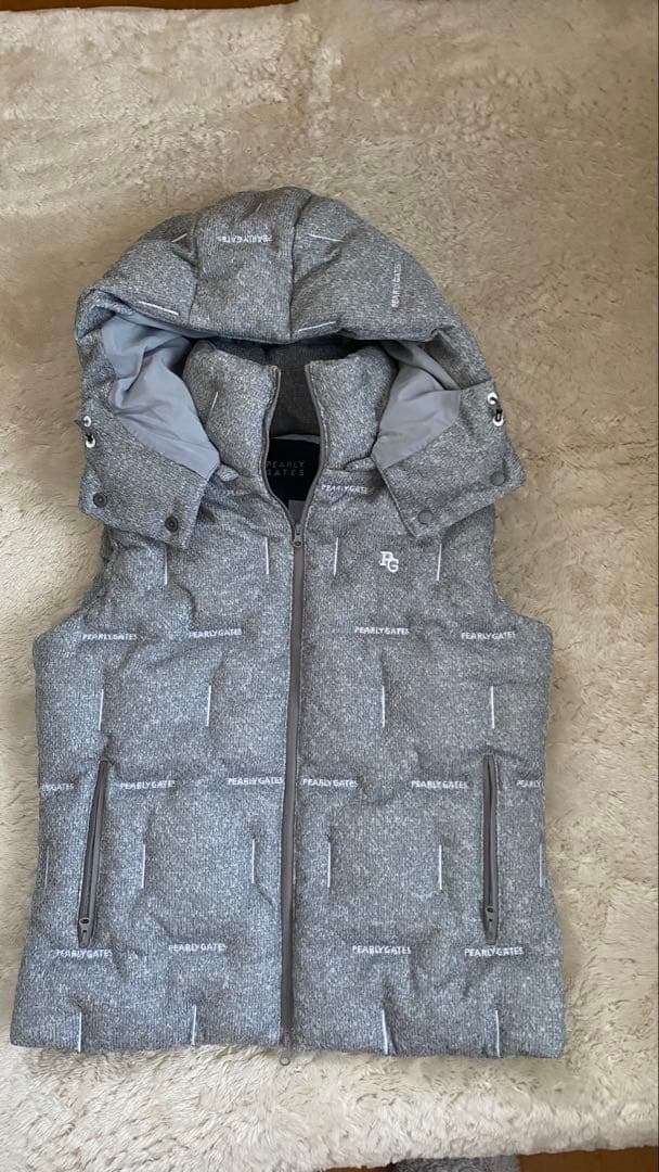 PEARLY GATES グレー ダウンベスト サイズ2 フード付き　取り外し可