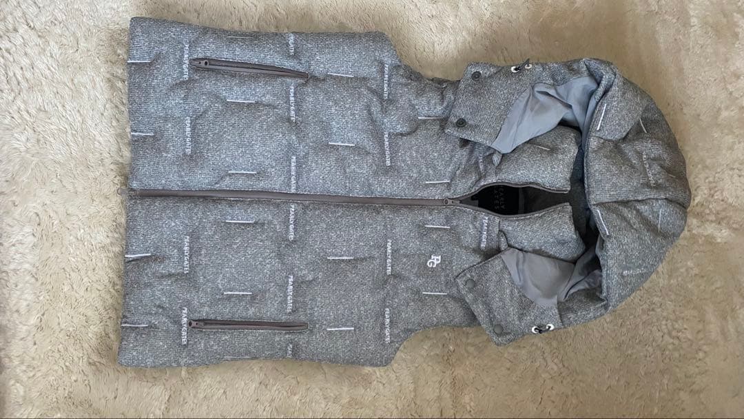 PEARLY GATES グレー ダウンベスト サイズ2 フード付き　取り外し可