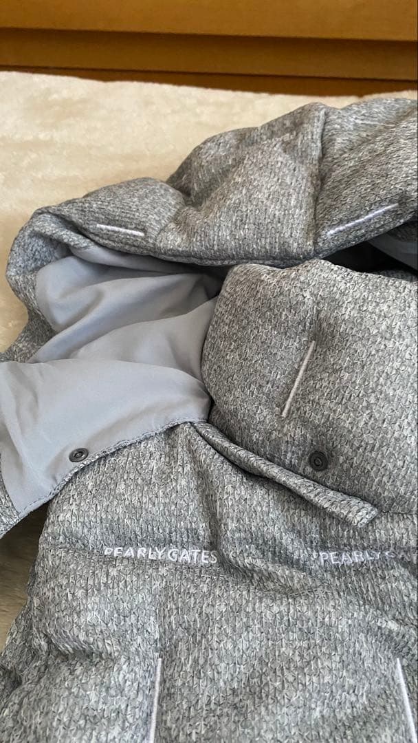 PEARLY GATES グレー ダウンベスト サイズ2 フード付き　取り外し可