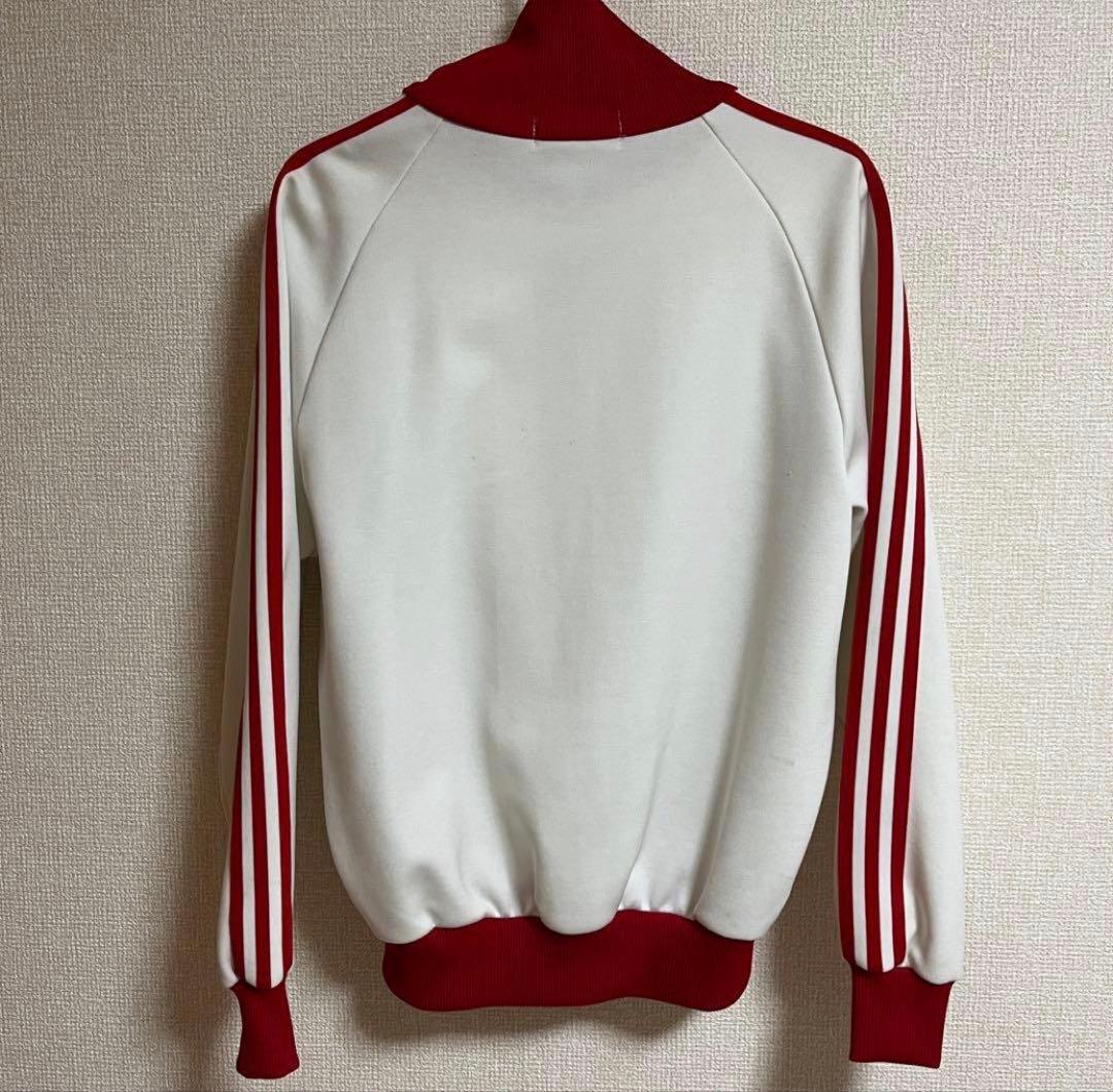 adidas トラックジャケット　デサント製