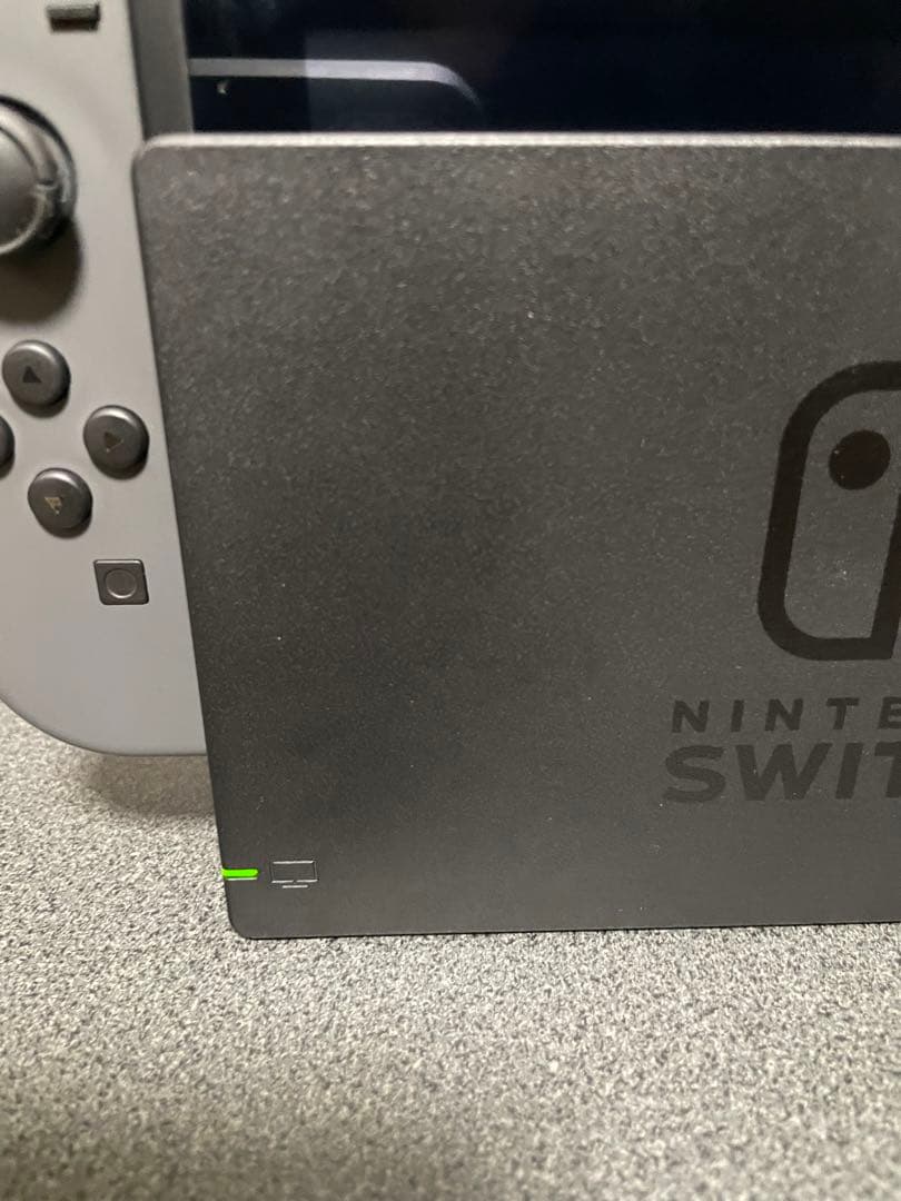 任天堂　Nintendo Switch スイッチ 本体 プロコン　セット