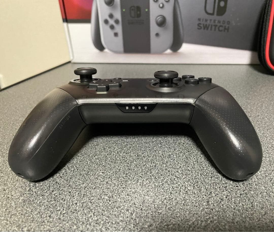 任天堂　Nintendo Switch スイッチ 本体 プロコン　セット