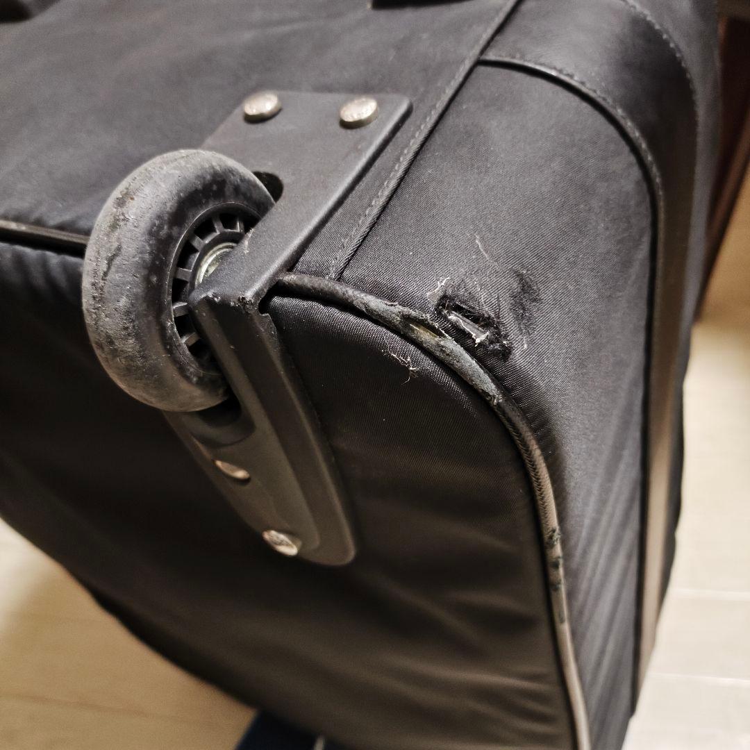 プラダ テスート サフィアーノ キャリーケース スーツケース