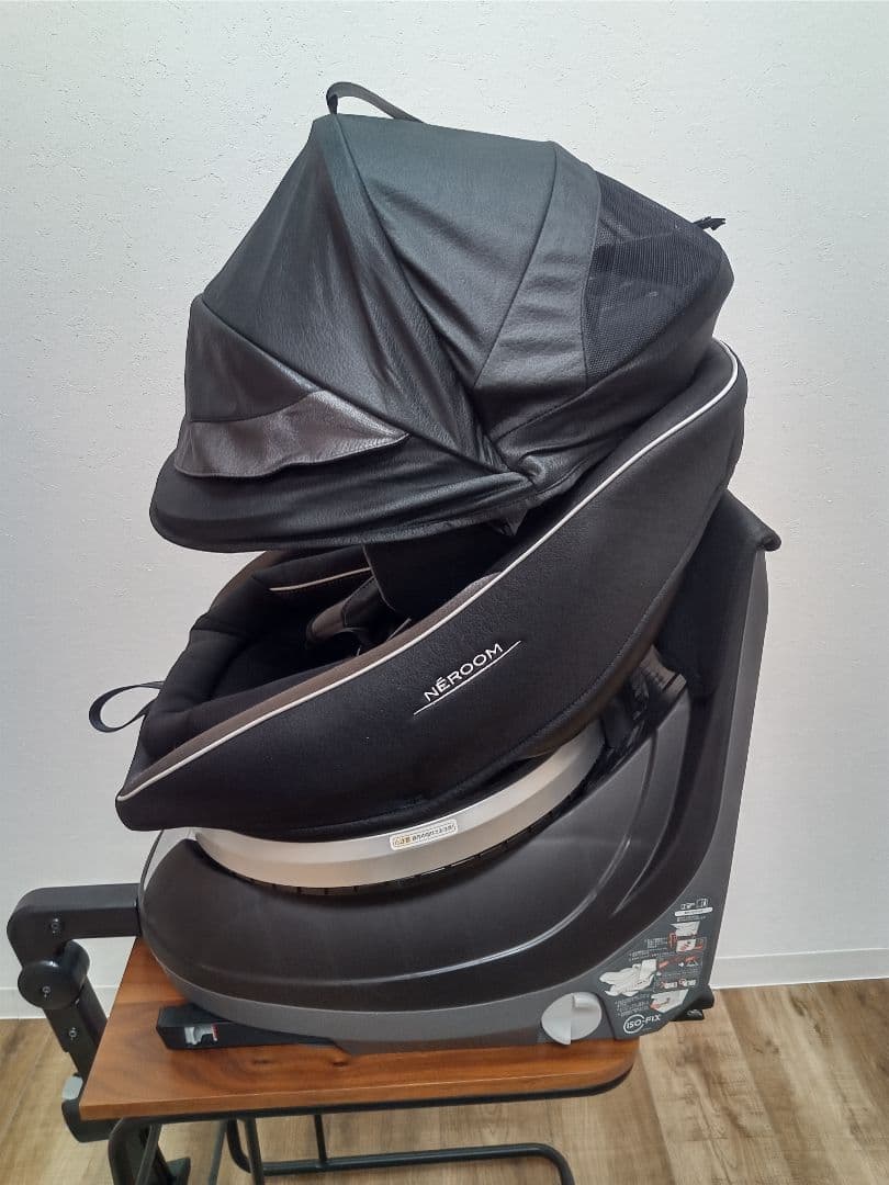 【ISOFIX】COMBI　ネムール　エッグショック　NF-700