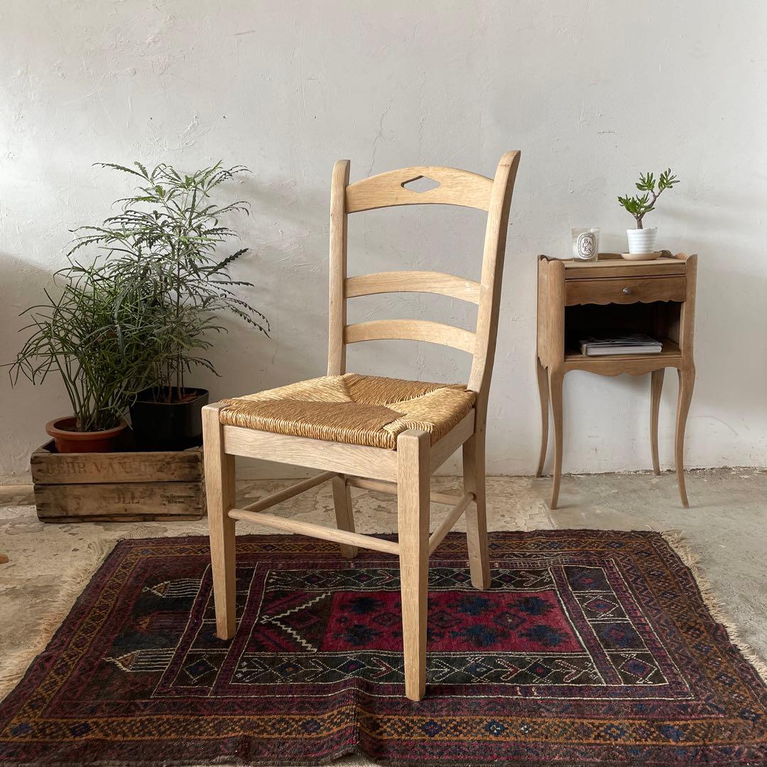 ちいさんダイニングチェア　剥離　no4