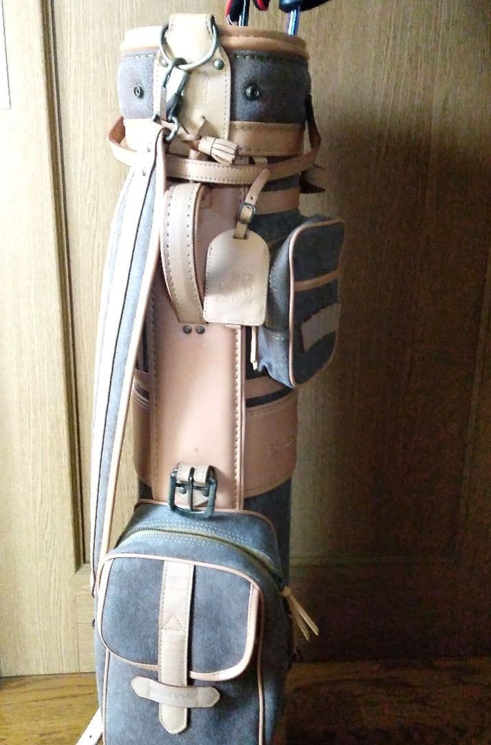 y*l様 ブラック＆ホワイト　キャディバッグ 中古品