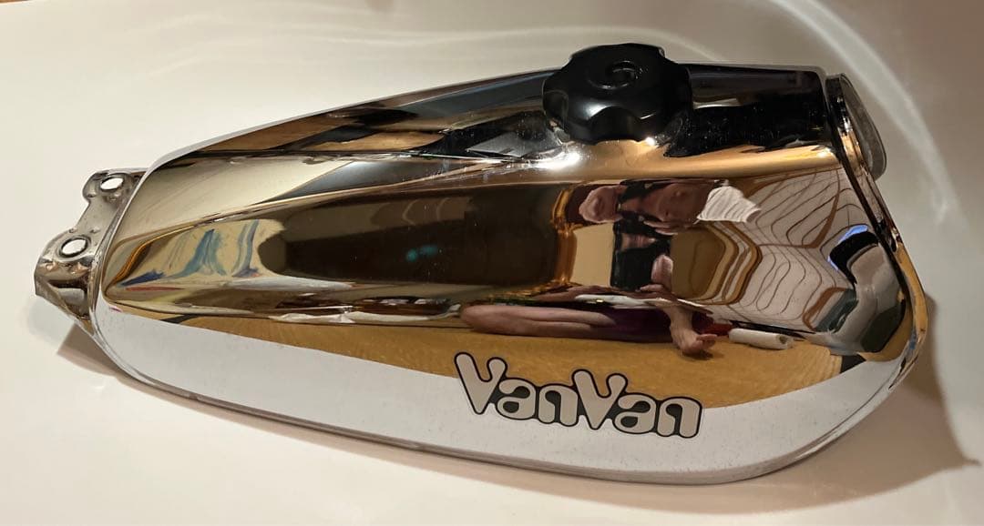 スズキ　バンバン200純正メッキタンク　美品