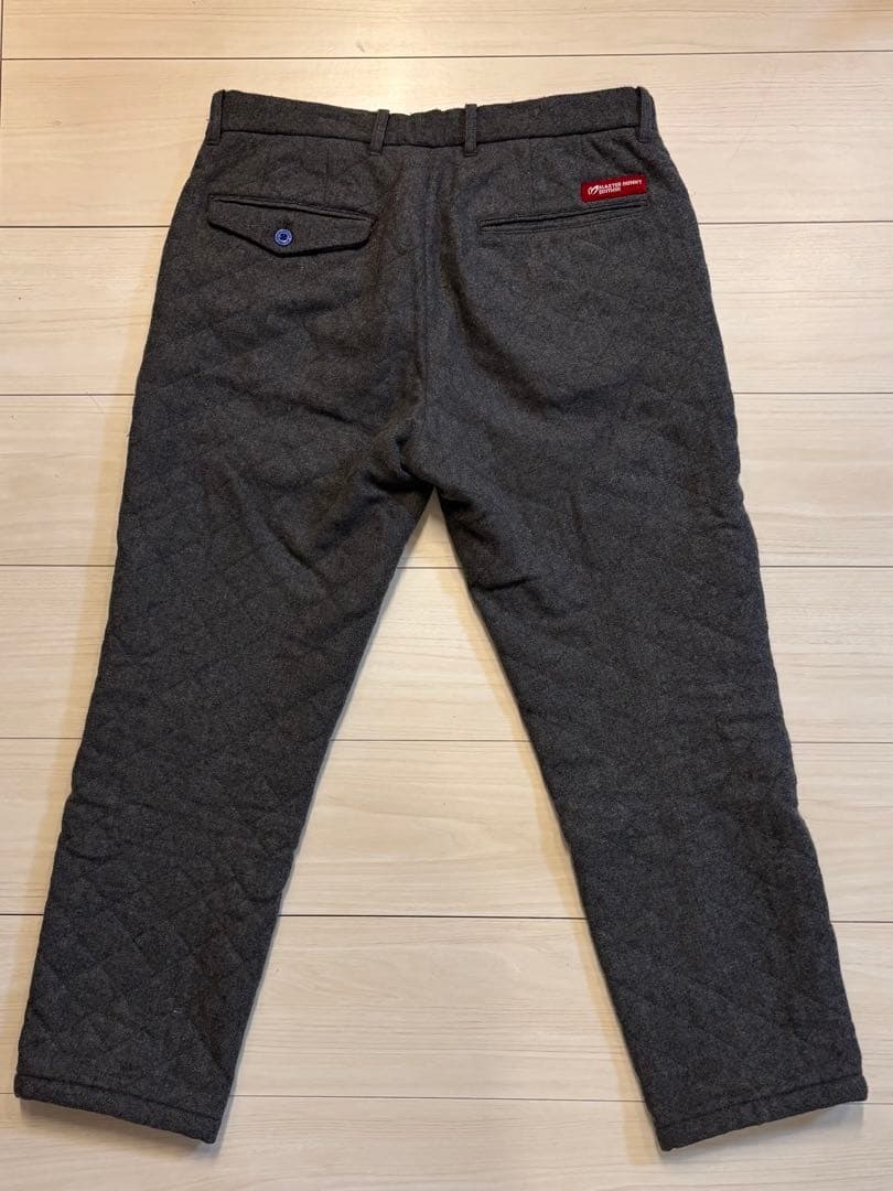 マスターバニーエディション　グレー キルティングパンツ