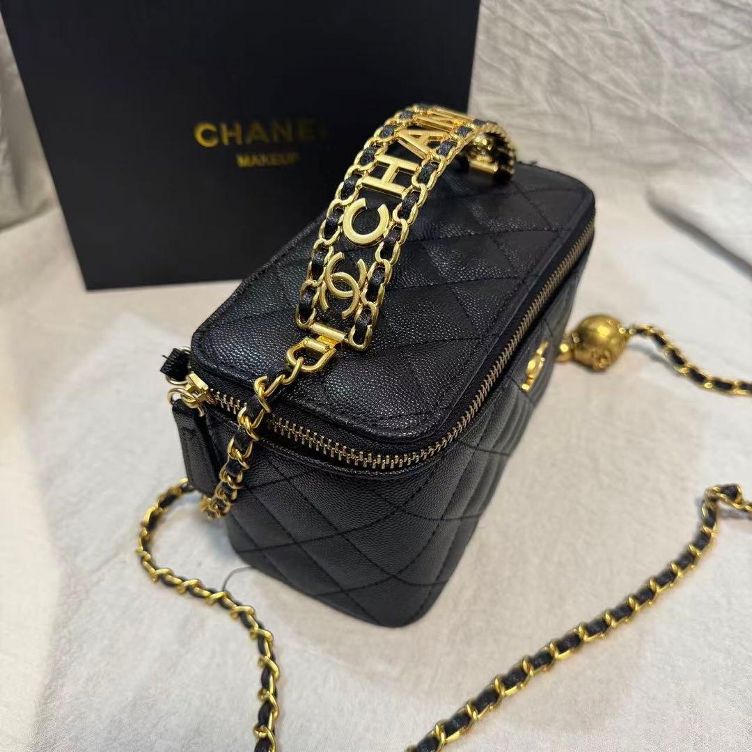 ノベルティ バニティ ショルダーバッグ　VIP限定