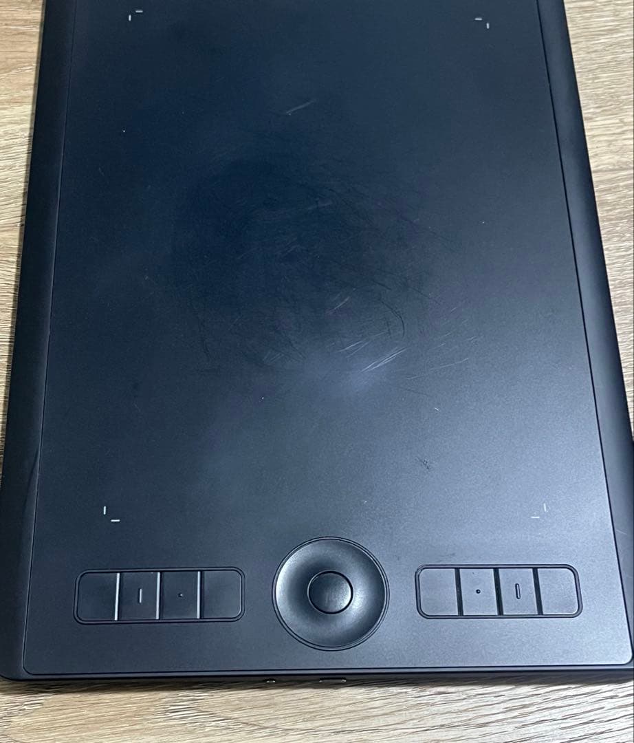 Wacom Intuos Pro M PTH-660/K0 ペンタブレット