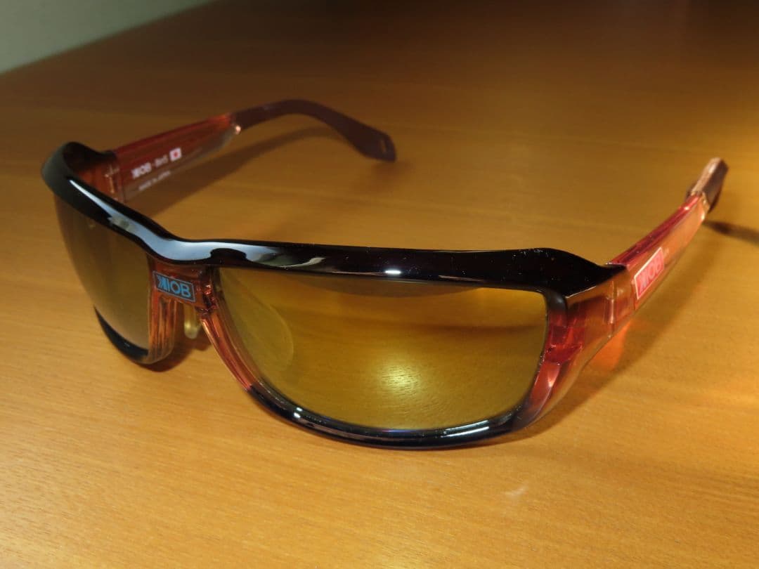 イヨケン/KIOB/Bin5/シャルドネ/トゥルービュースポーツ/ゴールドミラー