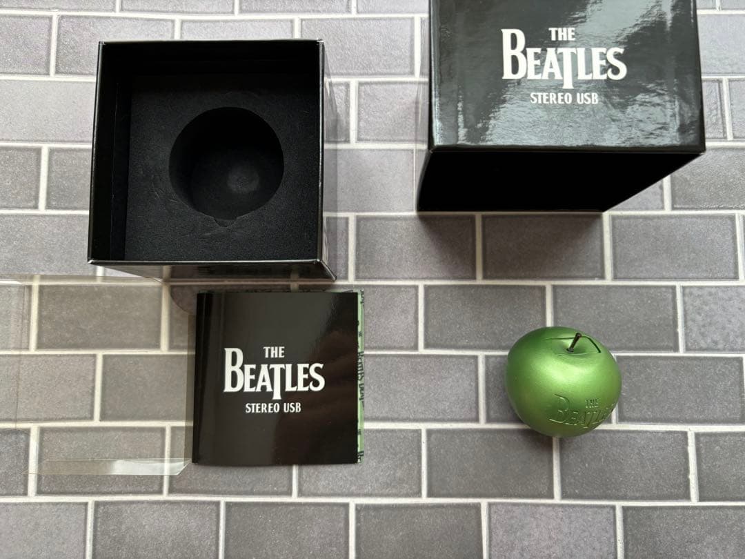 洋楽 The Beatles Stereo USB Box