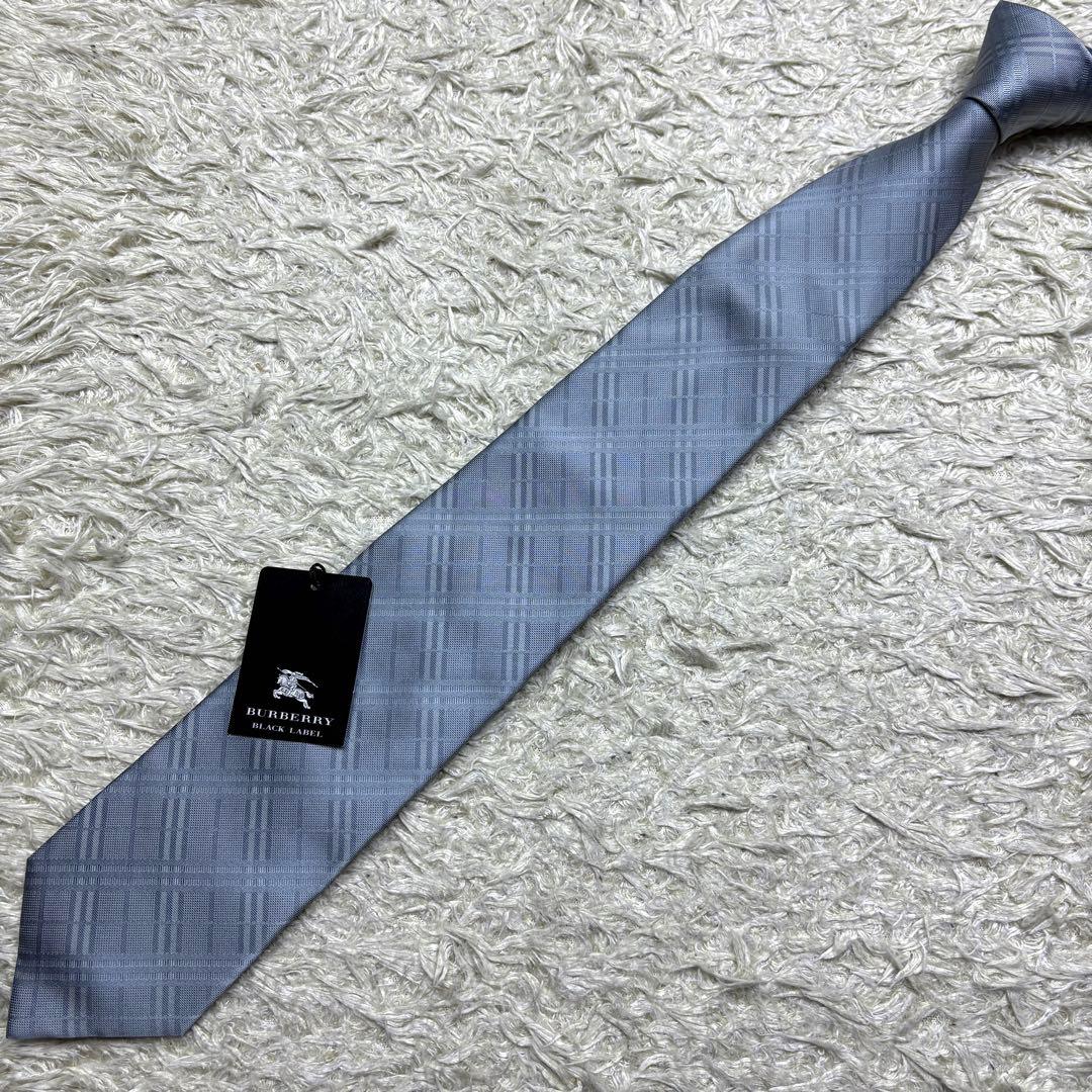 【未商品】バーバリーブラックレーベル シルクネクタイ ノバチェック グレー 式典