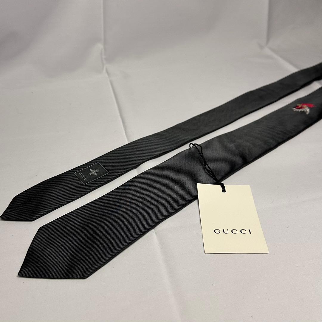 新品タグ付☆グッチ☆ネクタイ☆グレー☆ニワトリ☆アニマル柄☆ソリッド☆618