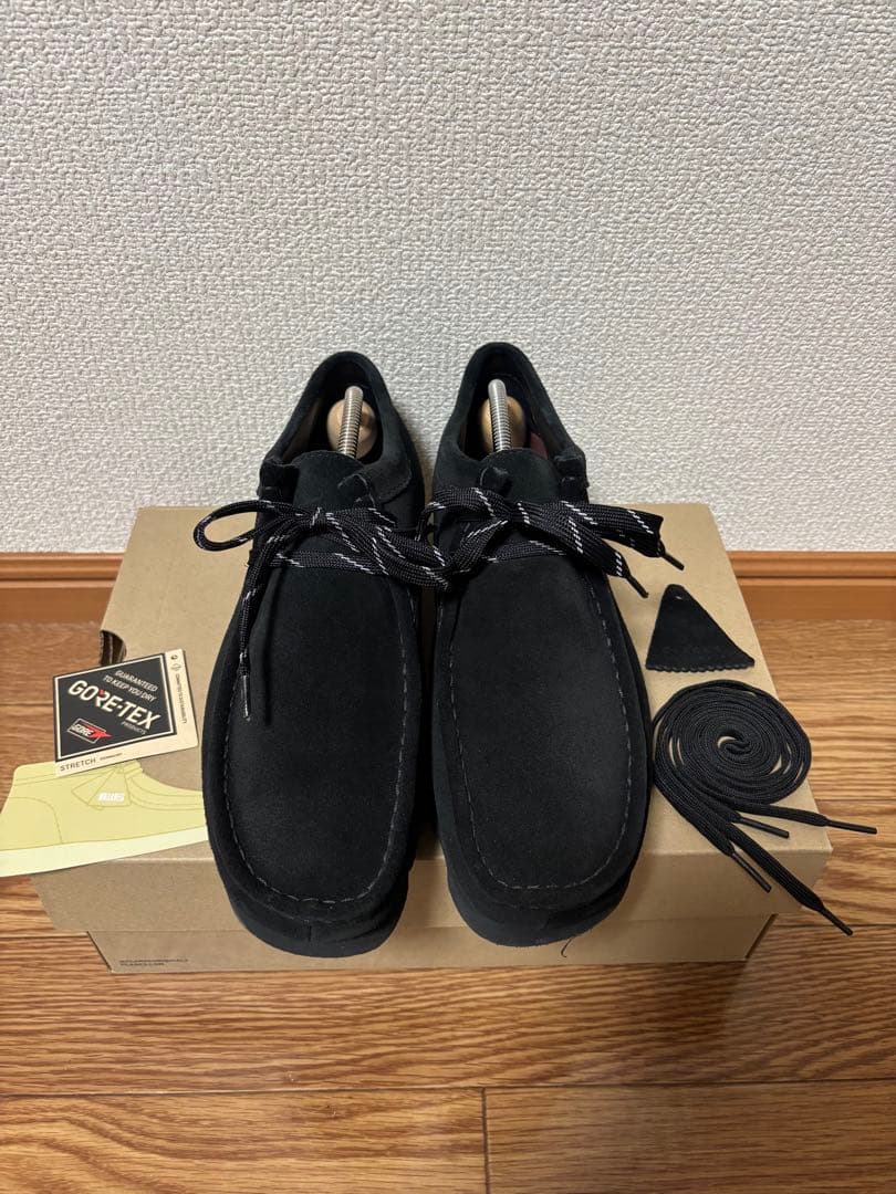 Clarks ワラビー　ブラック スエード GORE-TEX