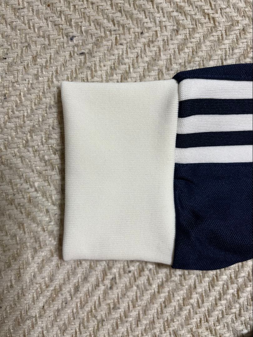 【新品未使用美品】adidas トラックジャケット Lネイビー/ホワイト