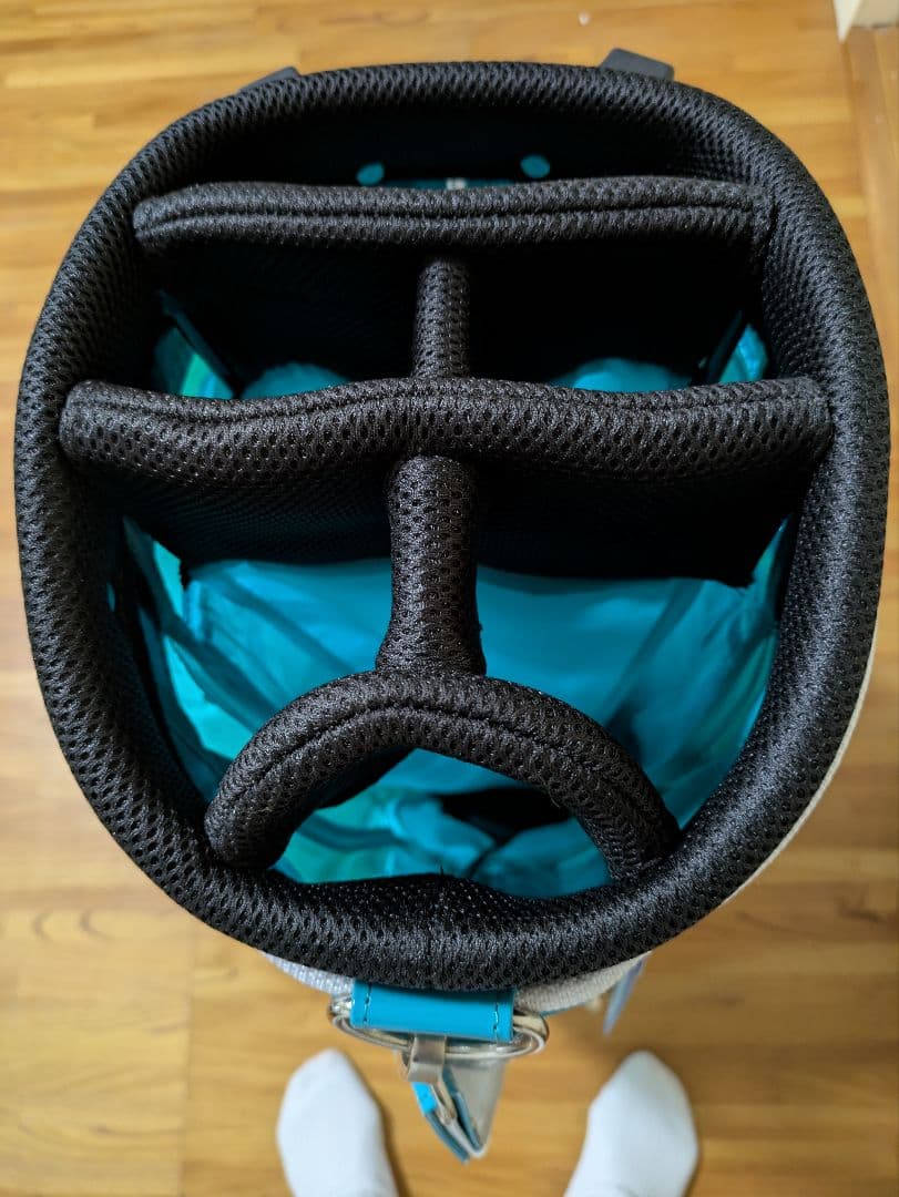 UNDEFEATED キャディバッグ ターコイズ