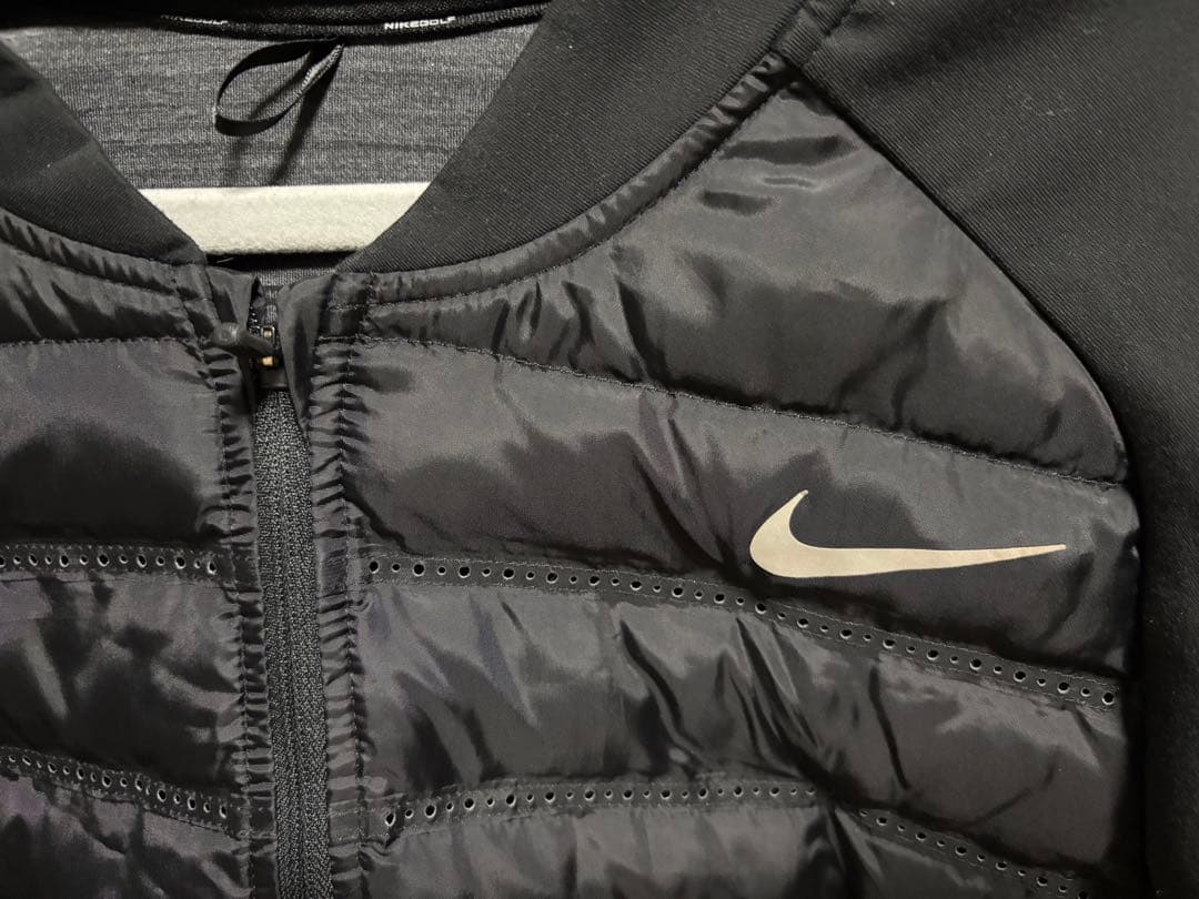Nike ゴルフウェア　AEROLOFT