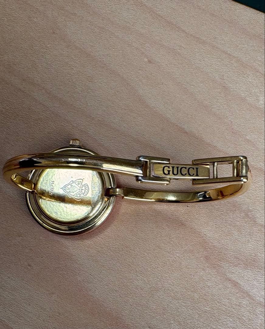 GUCCI グッチ　timepieces チェンジベゼル　時計