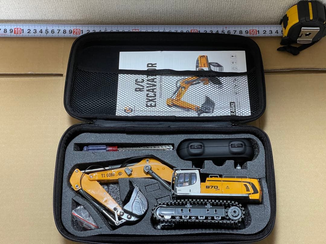 げんじ様向け　未使用 YI GONG 1/50 ラジコン ショベルカー 970