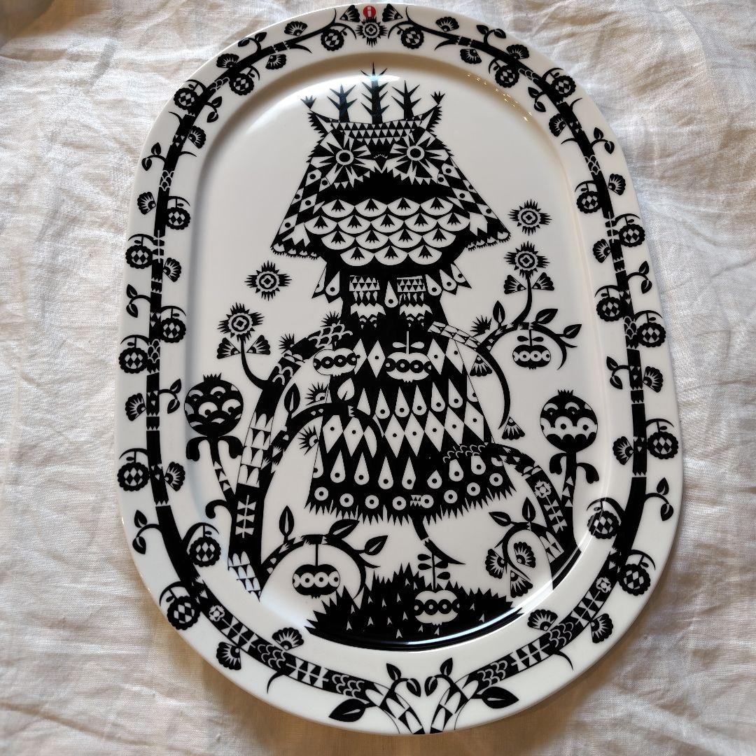 イッタラ タイカ ブラック サービングプレート 41cm