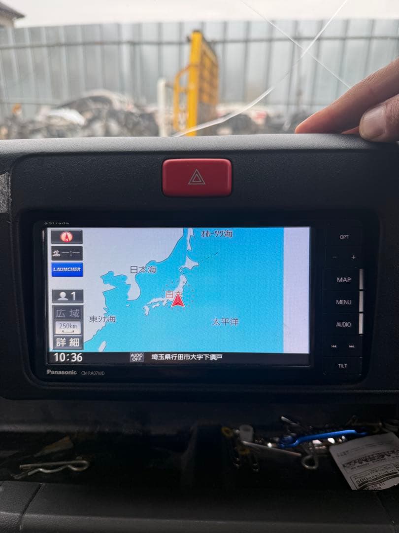 Panasonic Strada カーナビ 7インチ