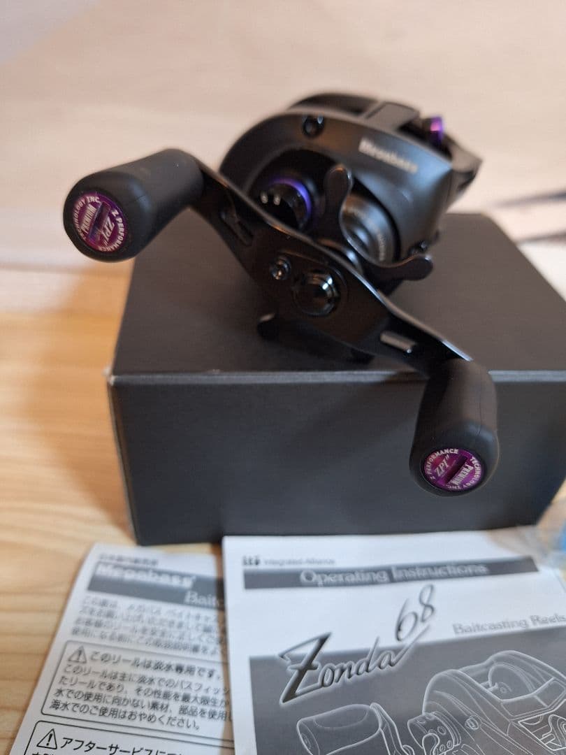 メガバス Zonda 68R ベイトリール