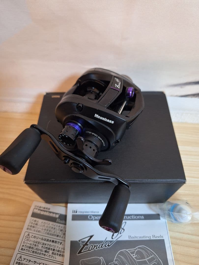メガバス Zonda 68R ベイトリール