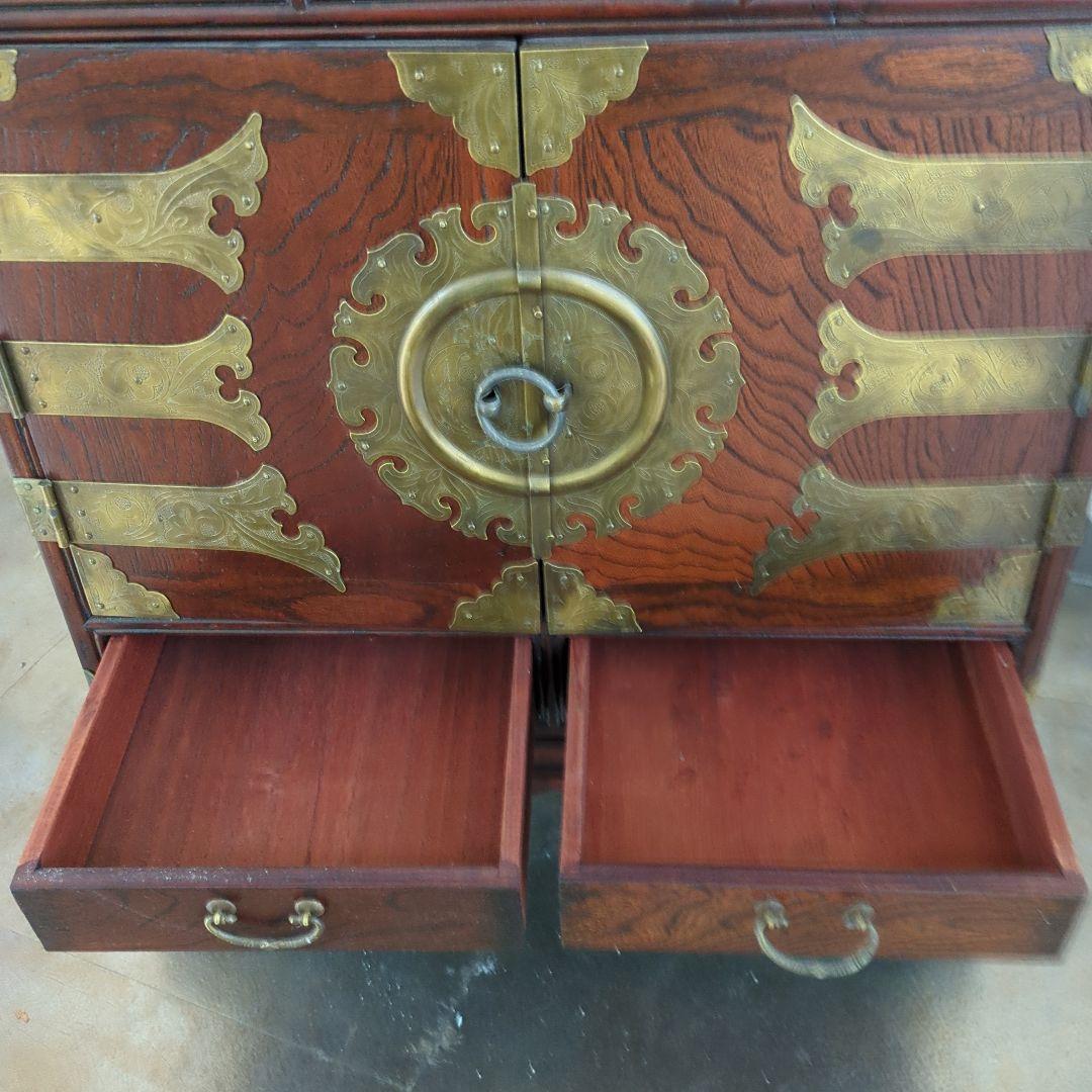 レトロ 李朝家具 李朝 真鍮金具 魚型錠前 バンダジ 箪笥 キャビネット