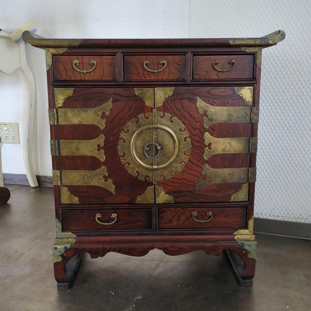 レトロ 李朝家具 李朝 真鍮金具 魚型錠前 バンダジ 箪笥 キャビネット