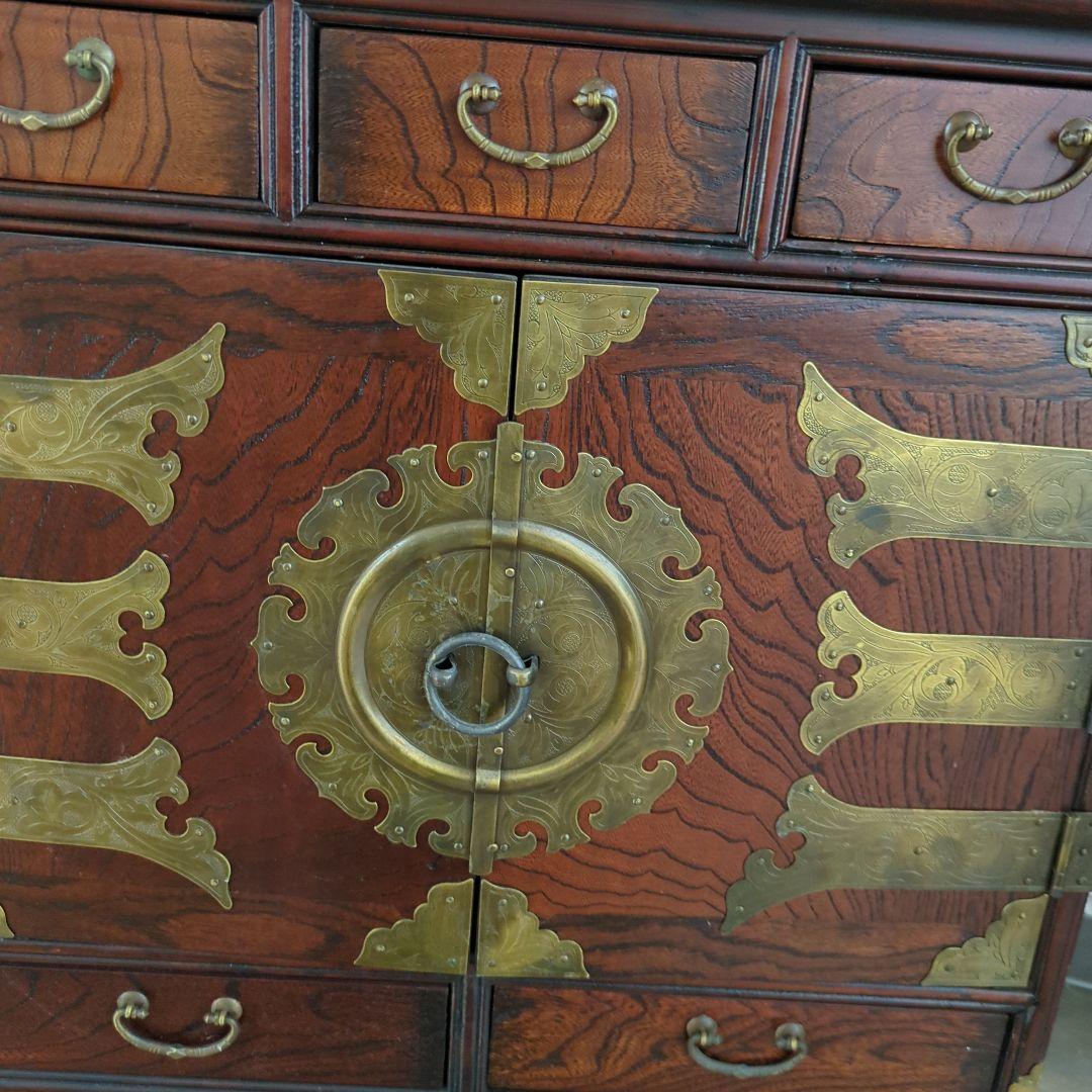 レトロ 李朝家具 李朝 真鍮金具 魚型錠前 バンダジ 箪笥 キャビネット