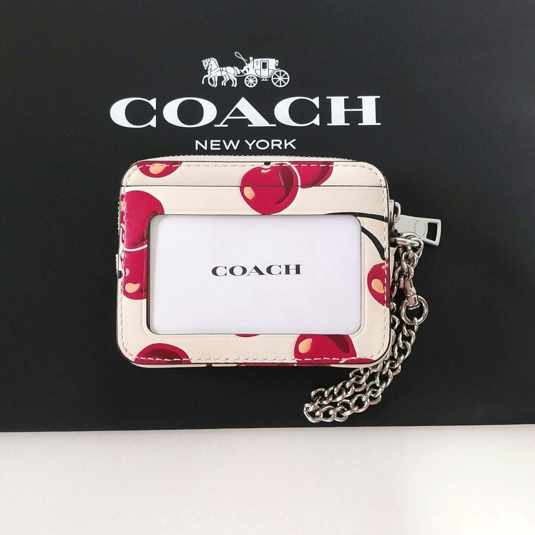未使用品☆コーチ☆カードケース パスケース ケース ポーチ☆革☆サクランボ