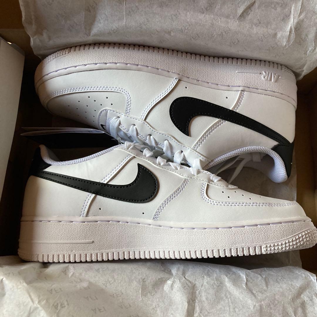 ナイキ　エアフォース1 白黒　25cm