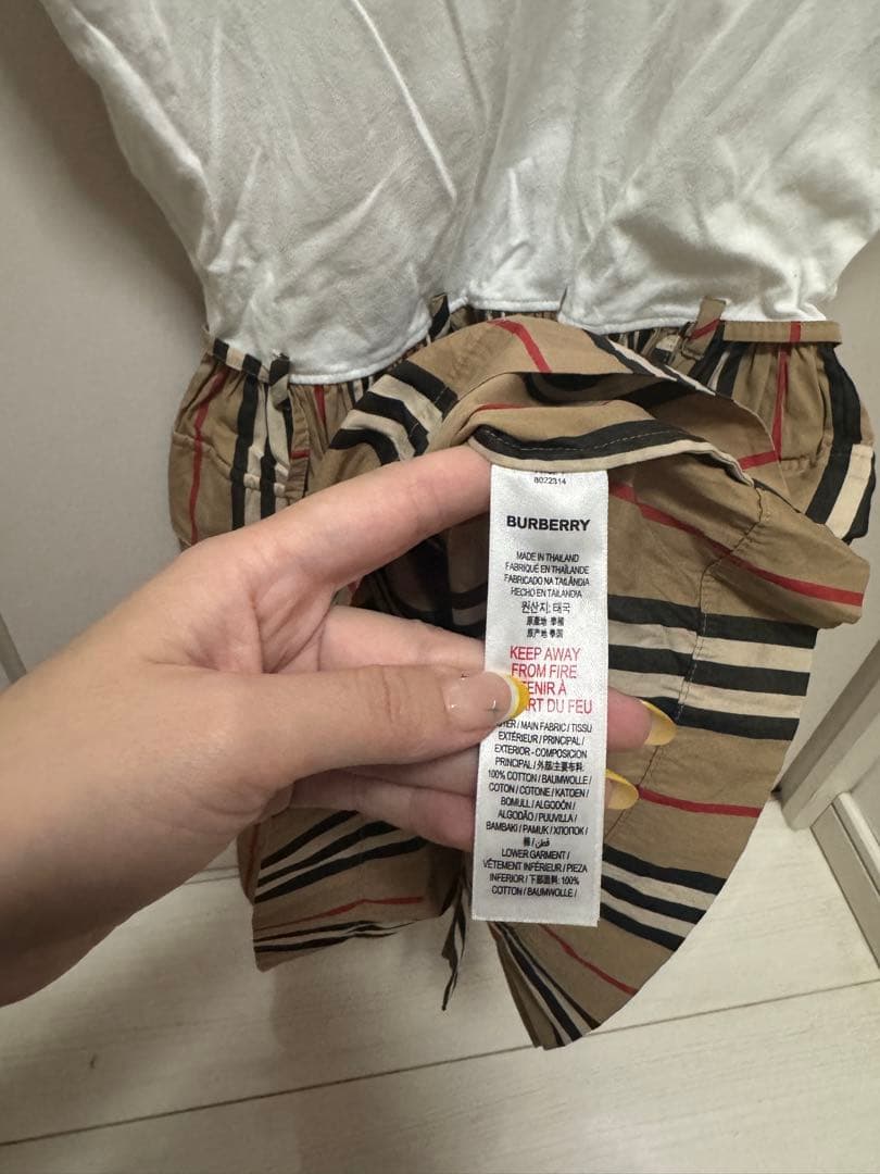 BURBERRY バーバリー　キッズ　半袖ワンピース 6Y 116cm