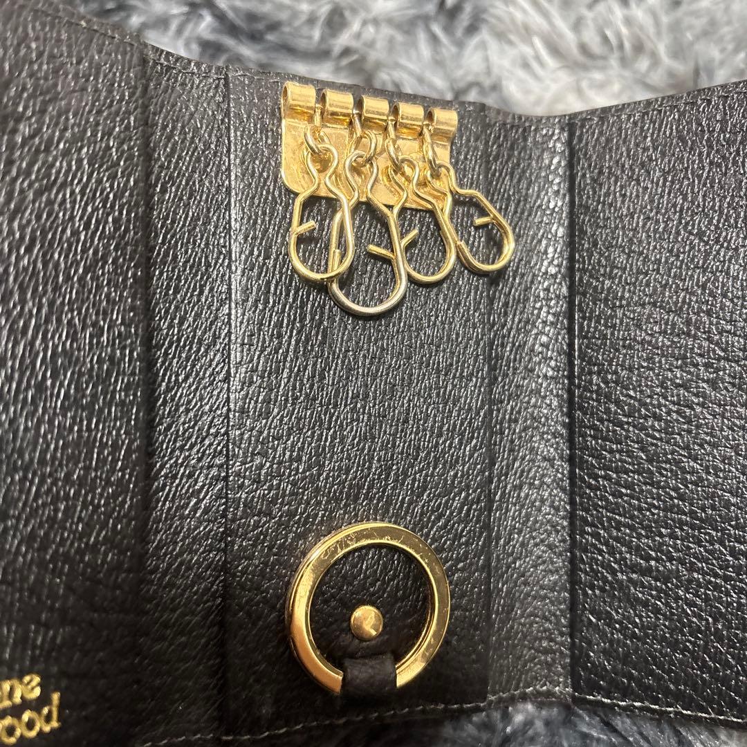 <美品> Vivienne Westwood EXECUTIVE 黒　キーケース