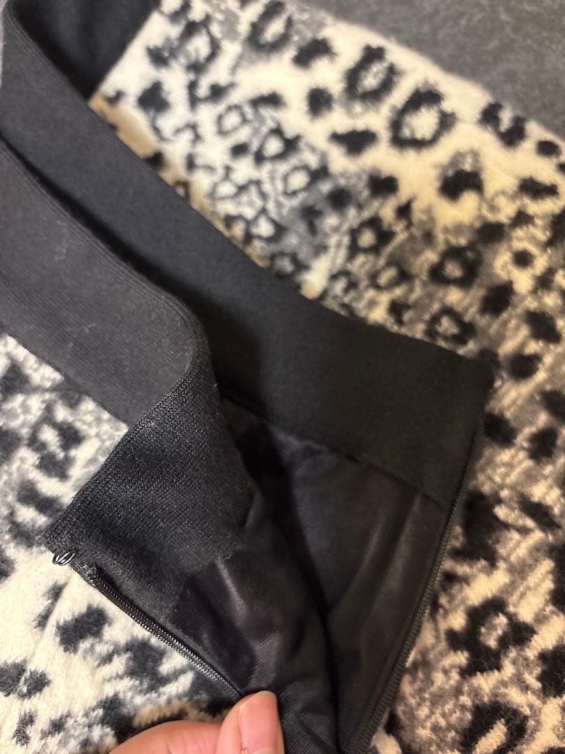 【美品】Salvatore Ferragamo レオパード柄タイトスカート XS