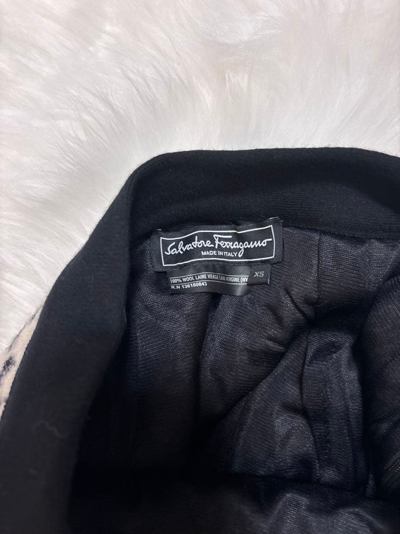 【美品】Salvatore Ferragamo レオパード柄タイトスカート XS