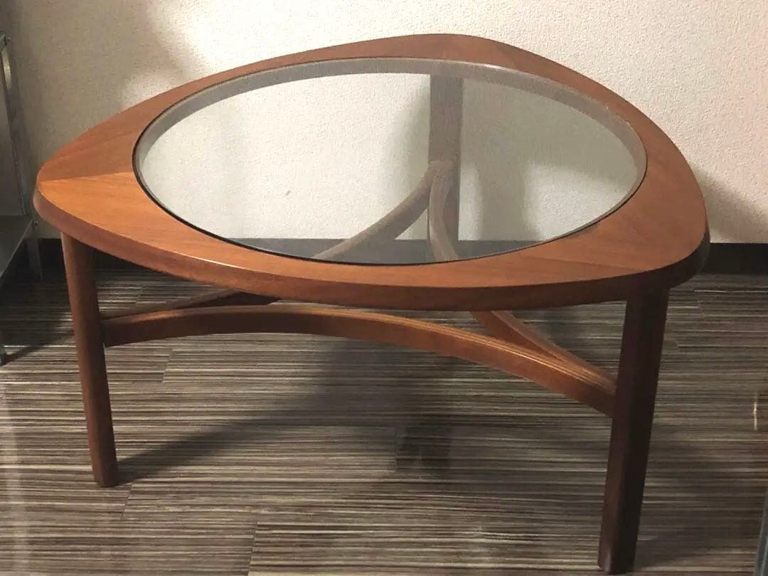 ガラス天板センターテーブル