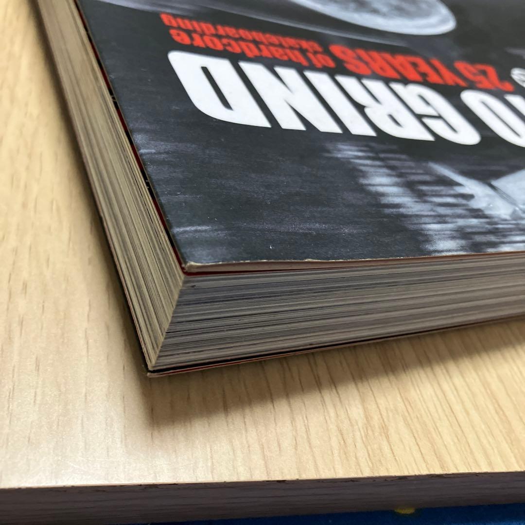 BUILT TO GRIND INDEPENDENT 25 YEARS 写真集