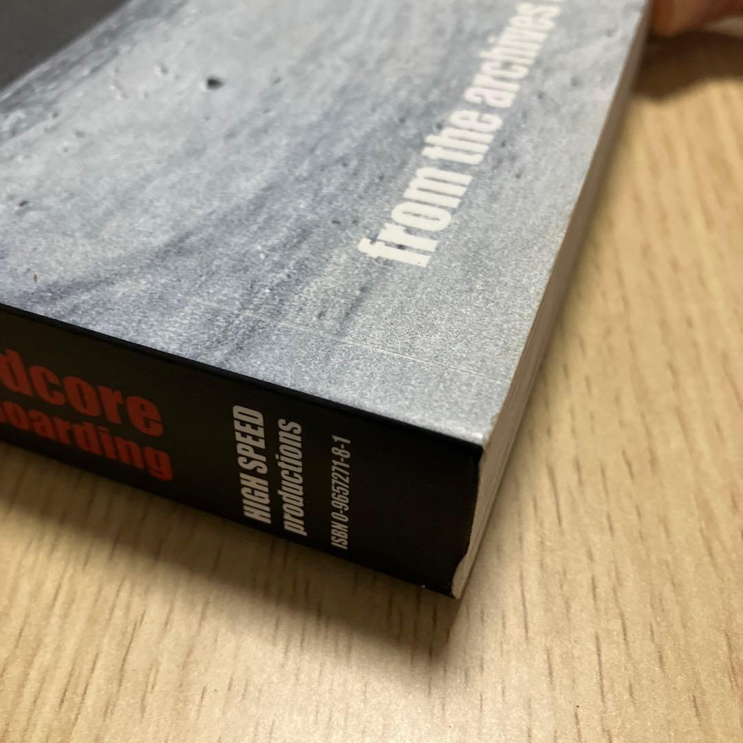 BUILT TO GRIND INDEPENDENT 25 YEARS 写真集